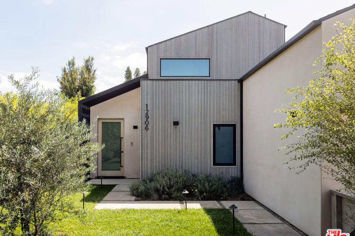 12906 Rubens Avenue, Los Angeles, CA 90066 — photo 1 of 45