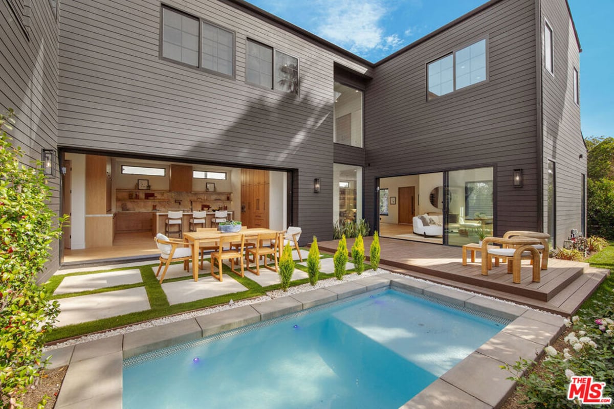 1500 Louella Avenue, Venice, CA 90291 — photo 1 of 66