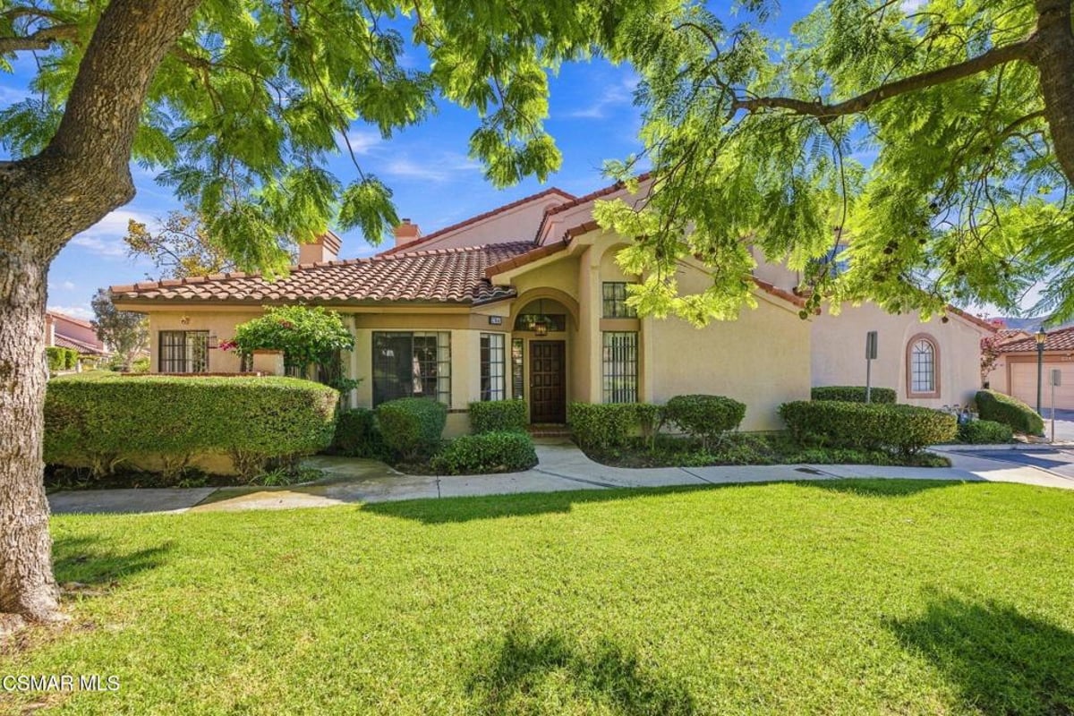 330 Country Club Drive A, Simi Valley, CA 93065 — photo 1 of 28