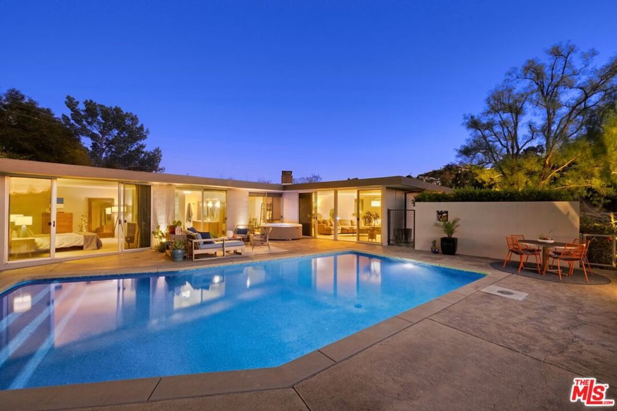 3523 Beverly Ridge Drive, Sherman Oaks, CA 91423 — photo 1 of 29