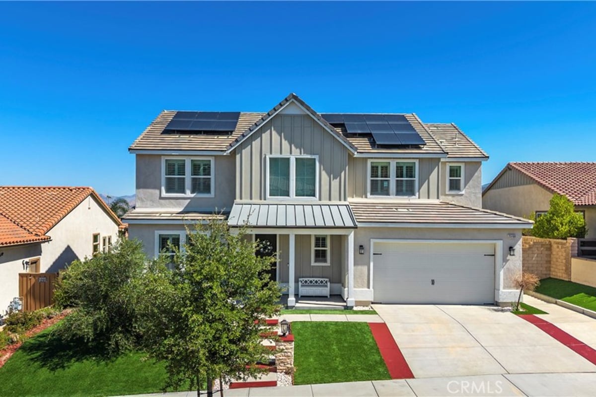 25160 Cypress Bluff Drive, Canyon Country, CA 91387 — photo 1 of 75