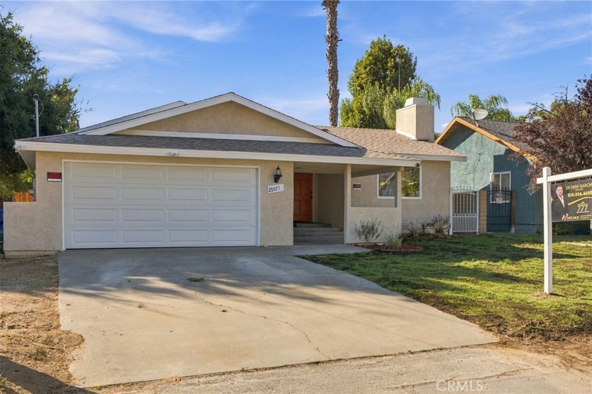 28927 Morningside, Castaic, CA 91384 — photo 1 of 28