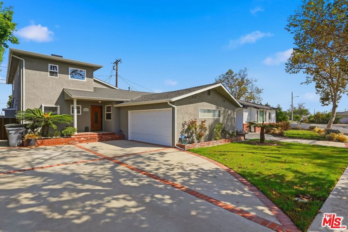 2007 W 180th Place, Torrance, CA 90504 — photo 1 of 21