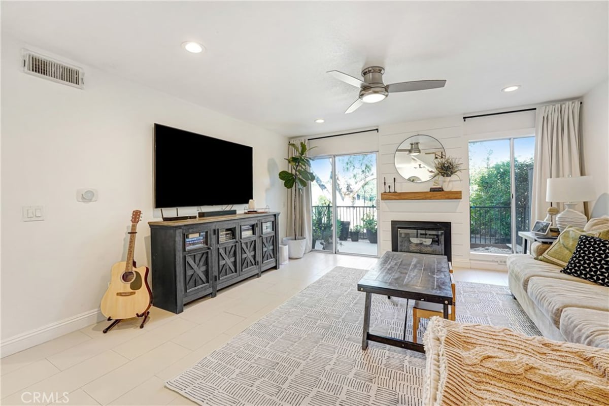 11621 Tampa Avenue 194, Porter Ranch, CA 91326 — photo 1 of 25