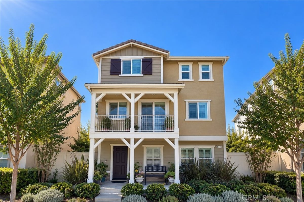 9116 Foster Lane, Chatsworth, CA 91311 — photo 1 of 41