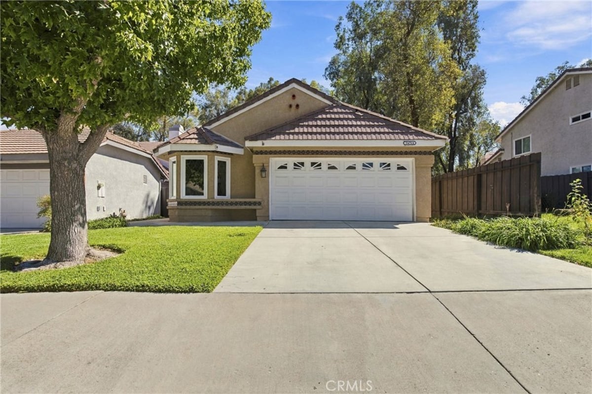 26764 Pamela Dr, Canyon Country, CA 91351 — photo 1 of 25