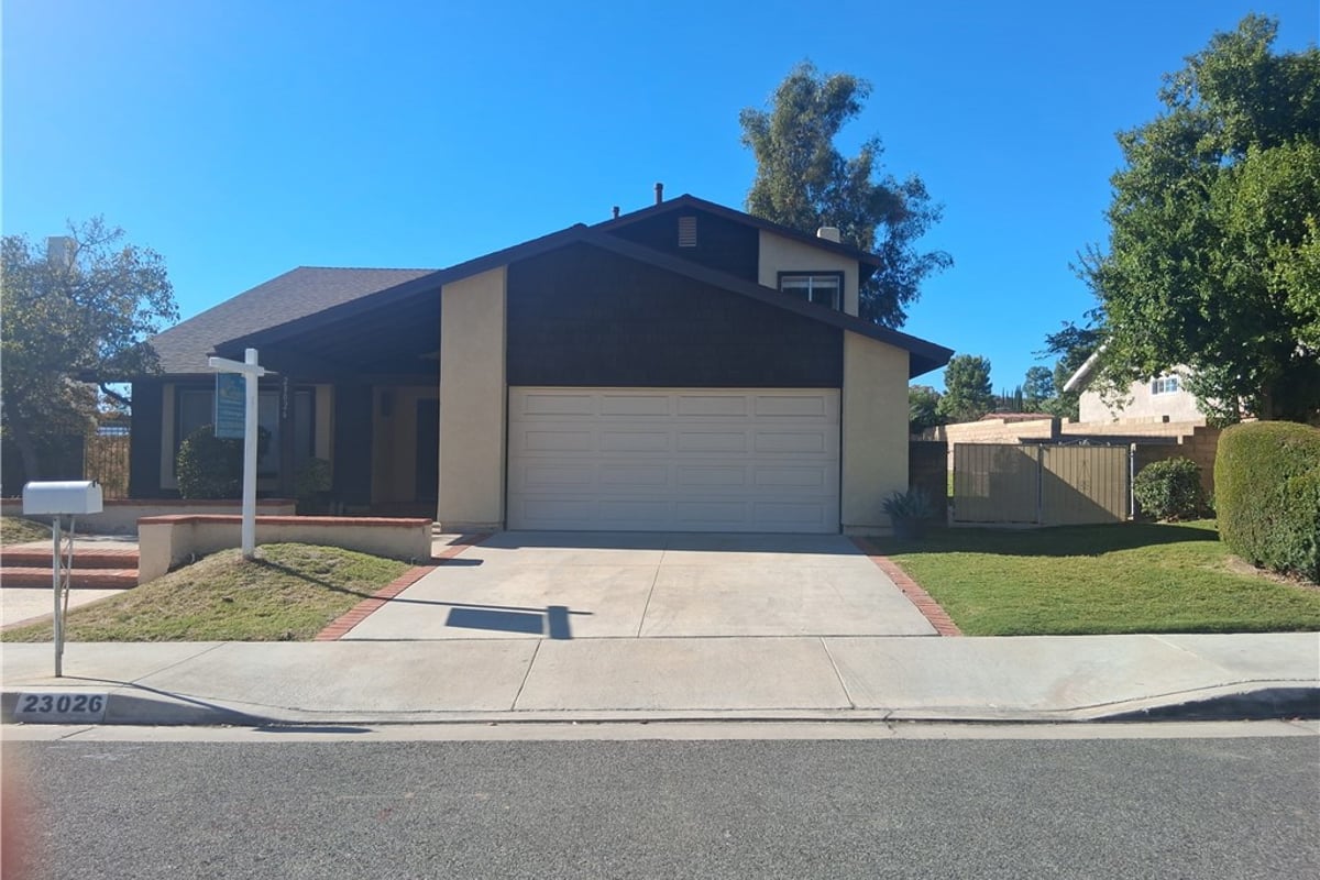 23026 W Cuervo Dr., Valencia, CA 91354 — photo 1 of 39