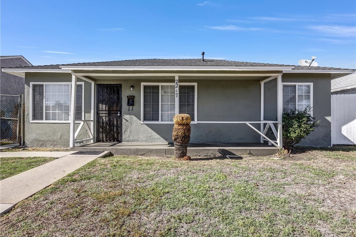 2217 W Raymond, Compton, CA 90220 — photo 1 of 41