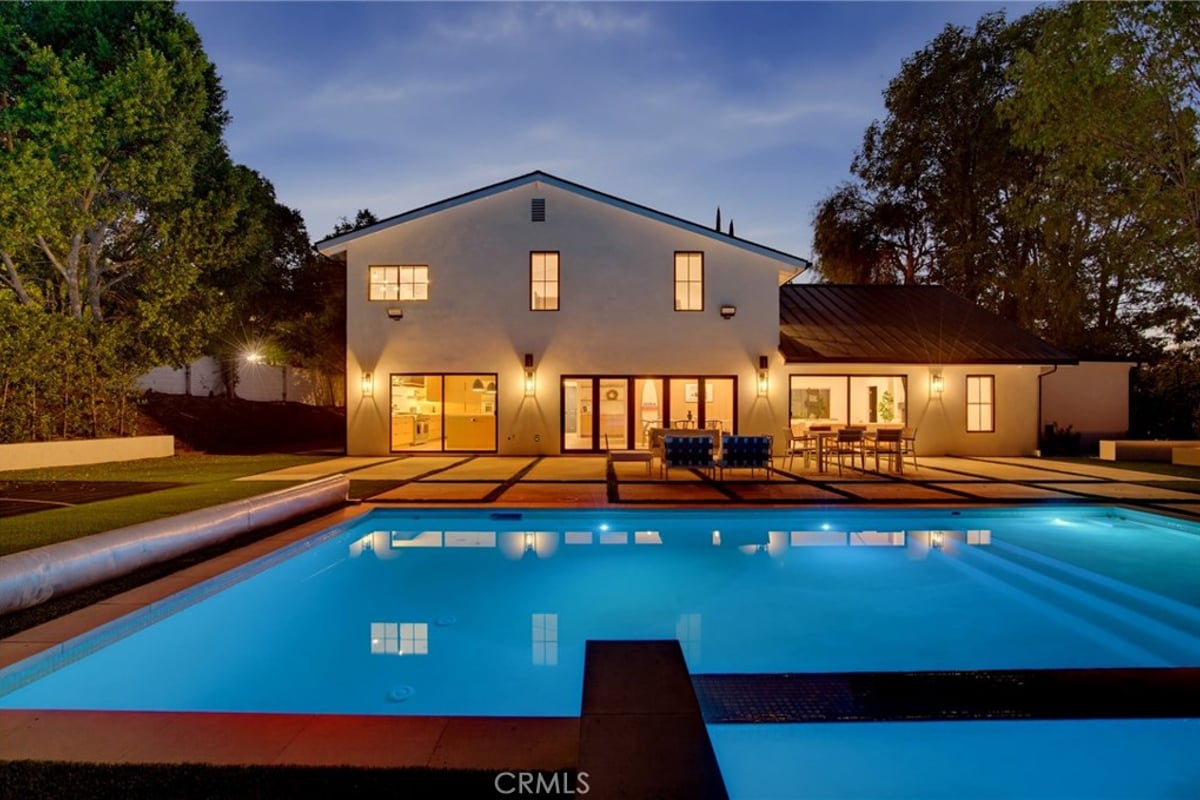 4830 Winnetka Avenue, Woodland Hills, CA 91364 — photo 1 of 58