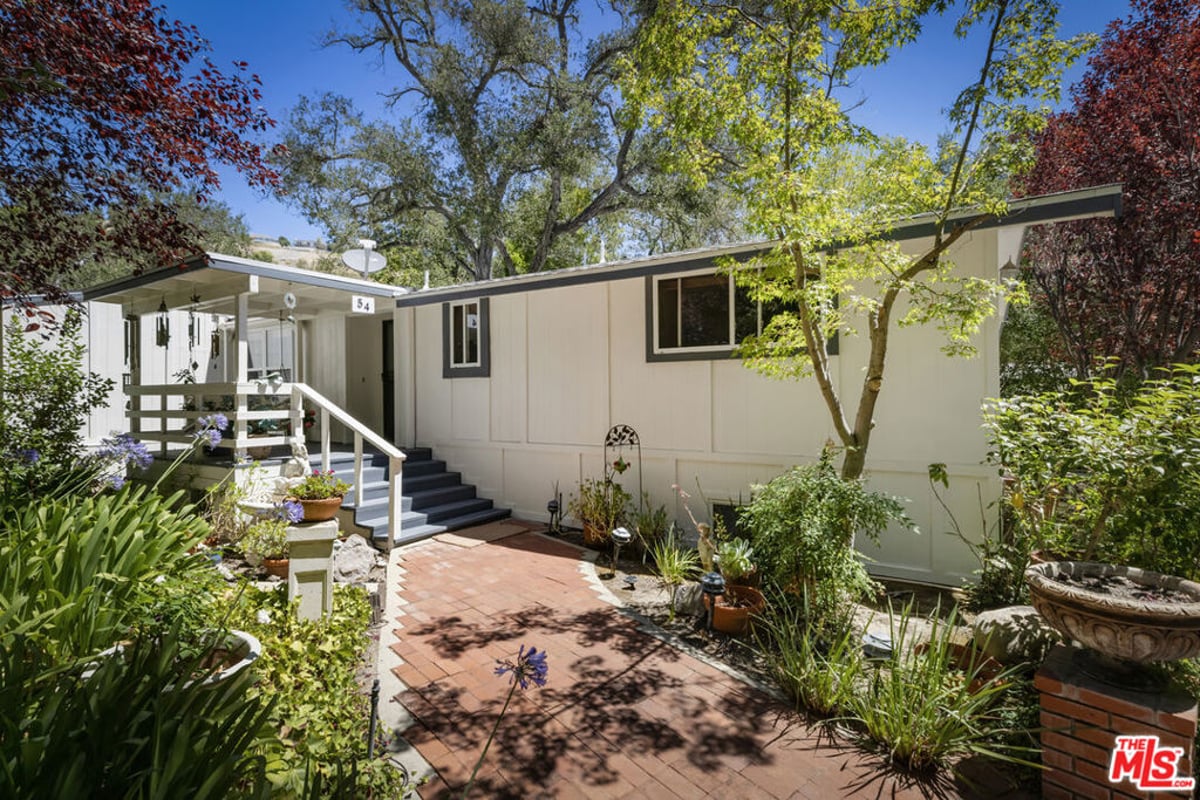 54 Robin Hood Place, Westlake Village, CA 91361 — photo 1 of 43
