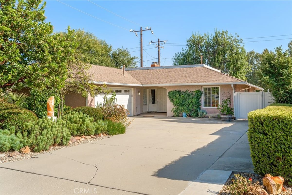 222 2nd, Fillmore, CA 93015 — photo 1 of 55