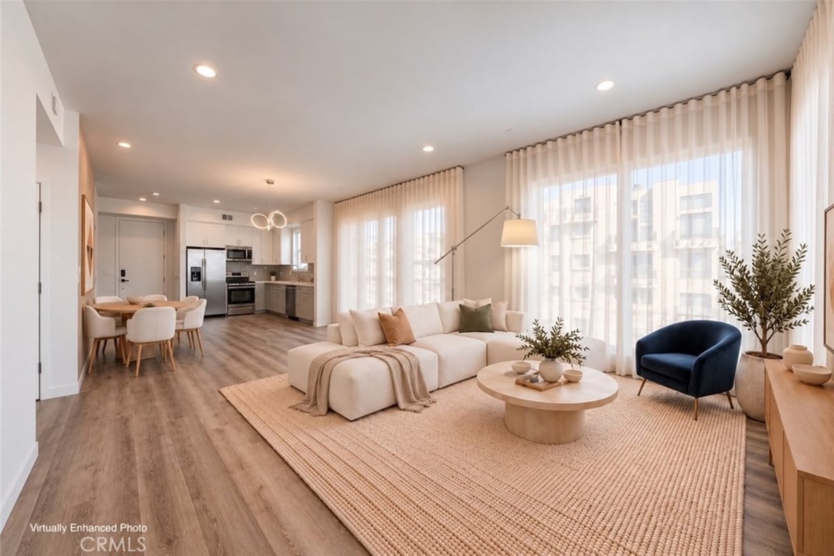 1055 S Serrano Avenue 403, Los Angeles, CA 90006 — photo 1 of 29