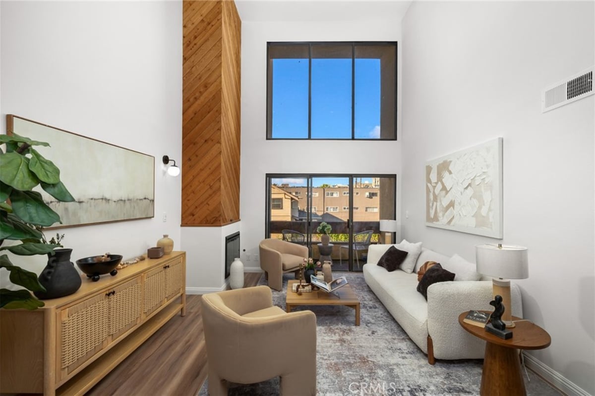 300 S Reno Street 303, Los Angeles, CA 90057 — photo 1 of 50