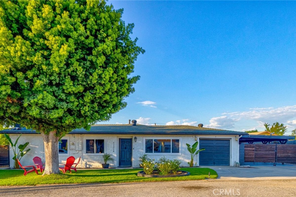 11219 Gladhill Road, Whittier, CA 90604 — photo 1 of 61