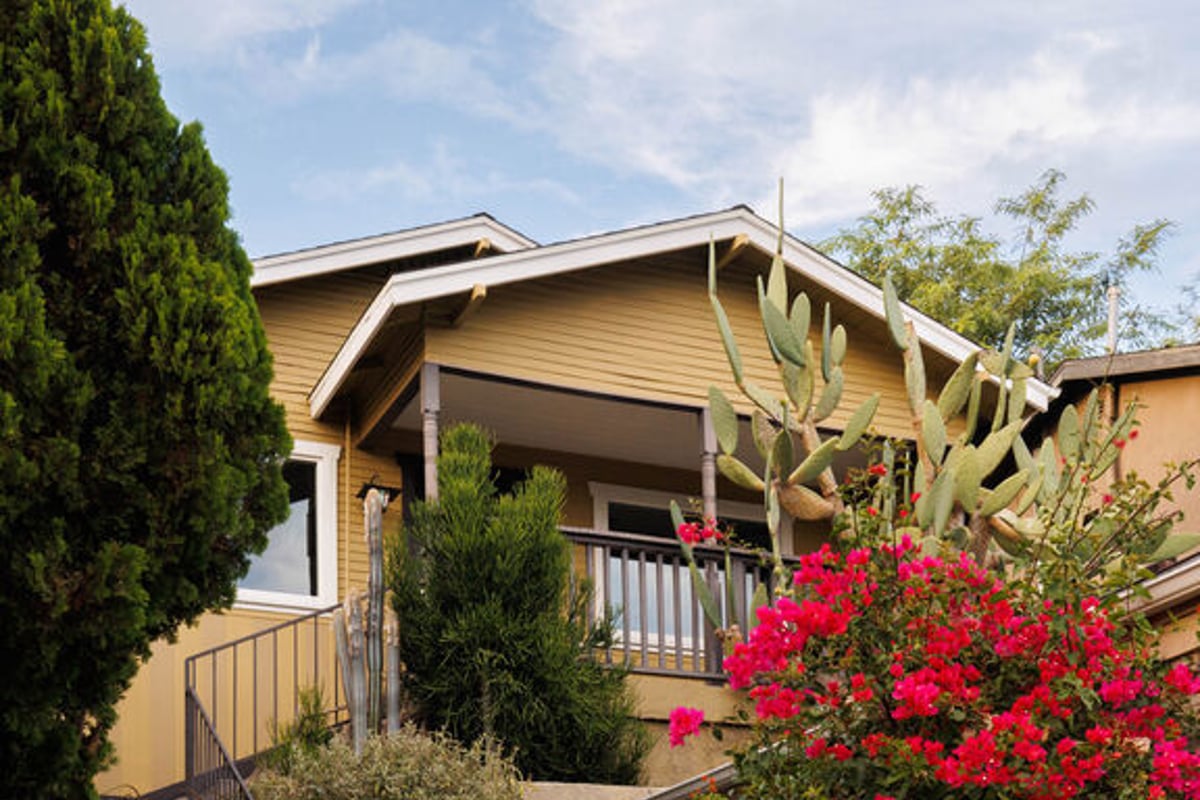6205 Vidette Street, Los Angeles, CA 90042 — photo 1 of 44