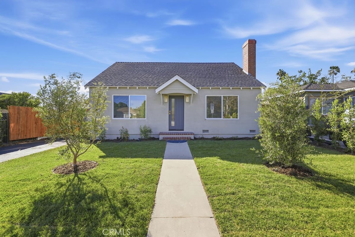 6225 Morella, North Hollywood, CA 91606 — photo 1 of 40