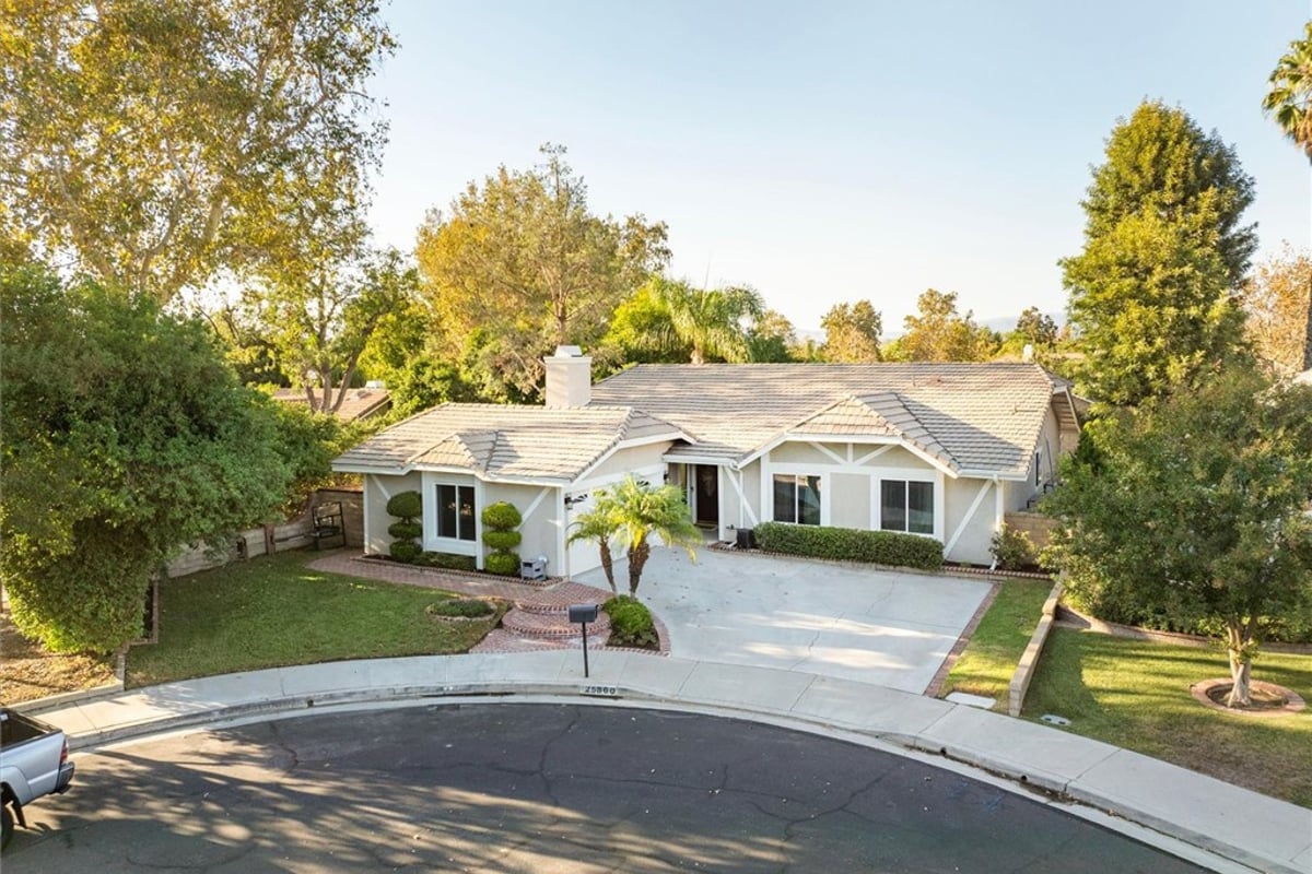 25860 Via Candice, Valencia, CA 91355 — photo 1 of 31