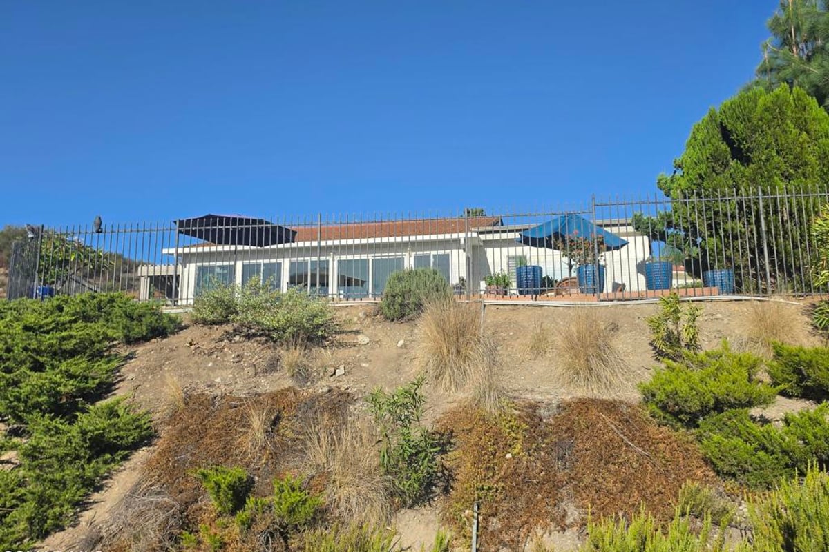 32458 Saddle Mountain Drive, Westlake Village, CA 91361 — photo 1 of 29