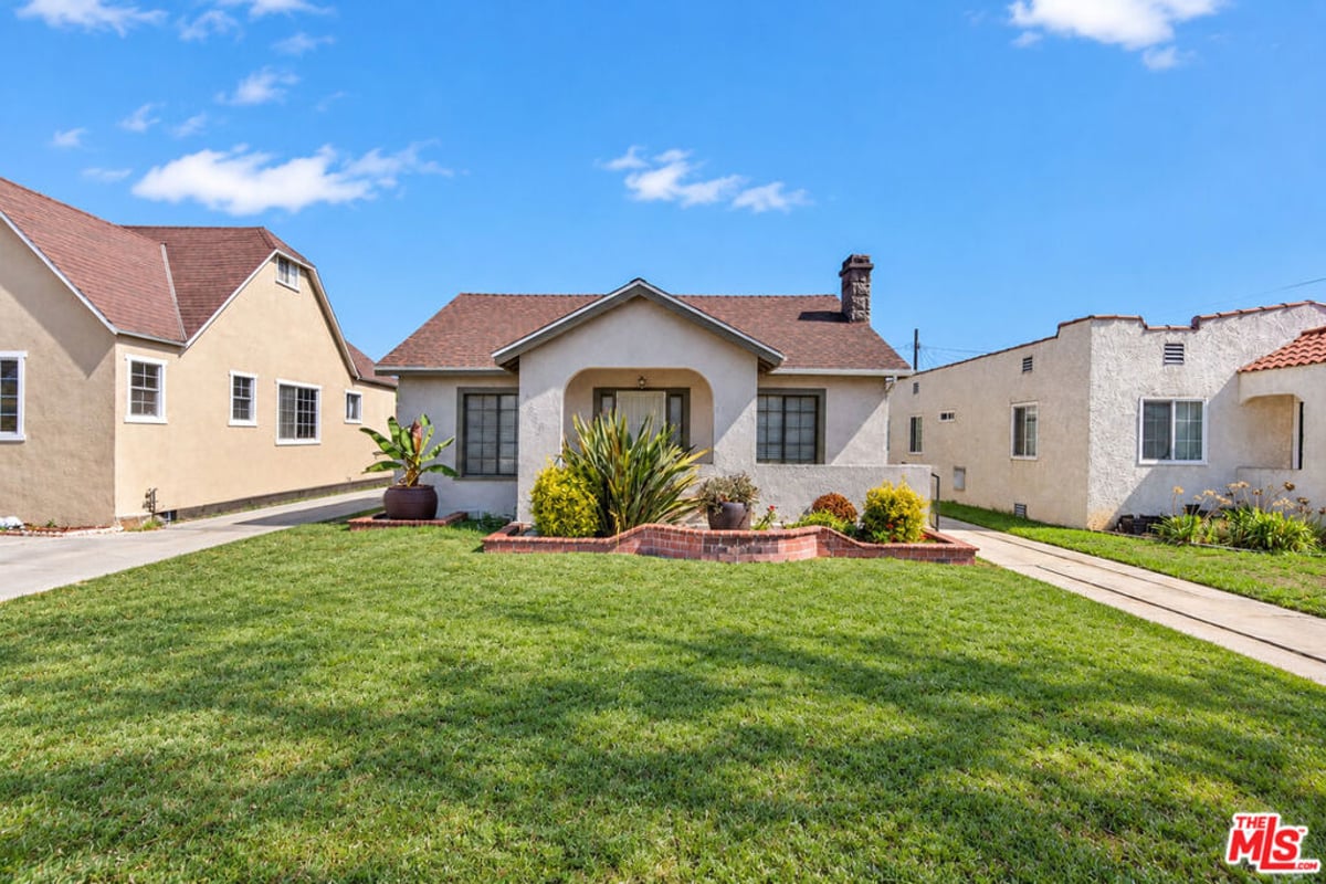 6318 Eileen Avenue, Los Angeles, CA 90043 — photo 1 of 2