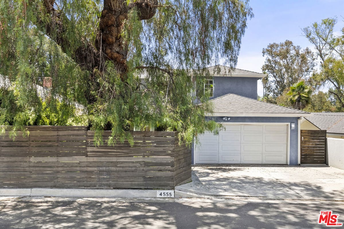4555 Don Pio Drive, Los Angeles, CA 91364 — photo 1 of 43
