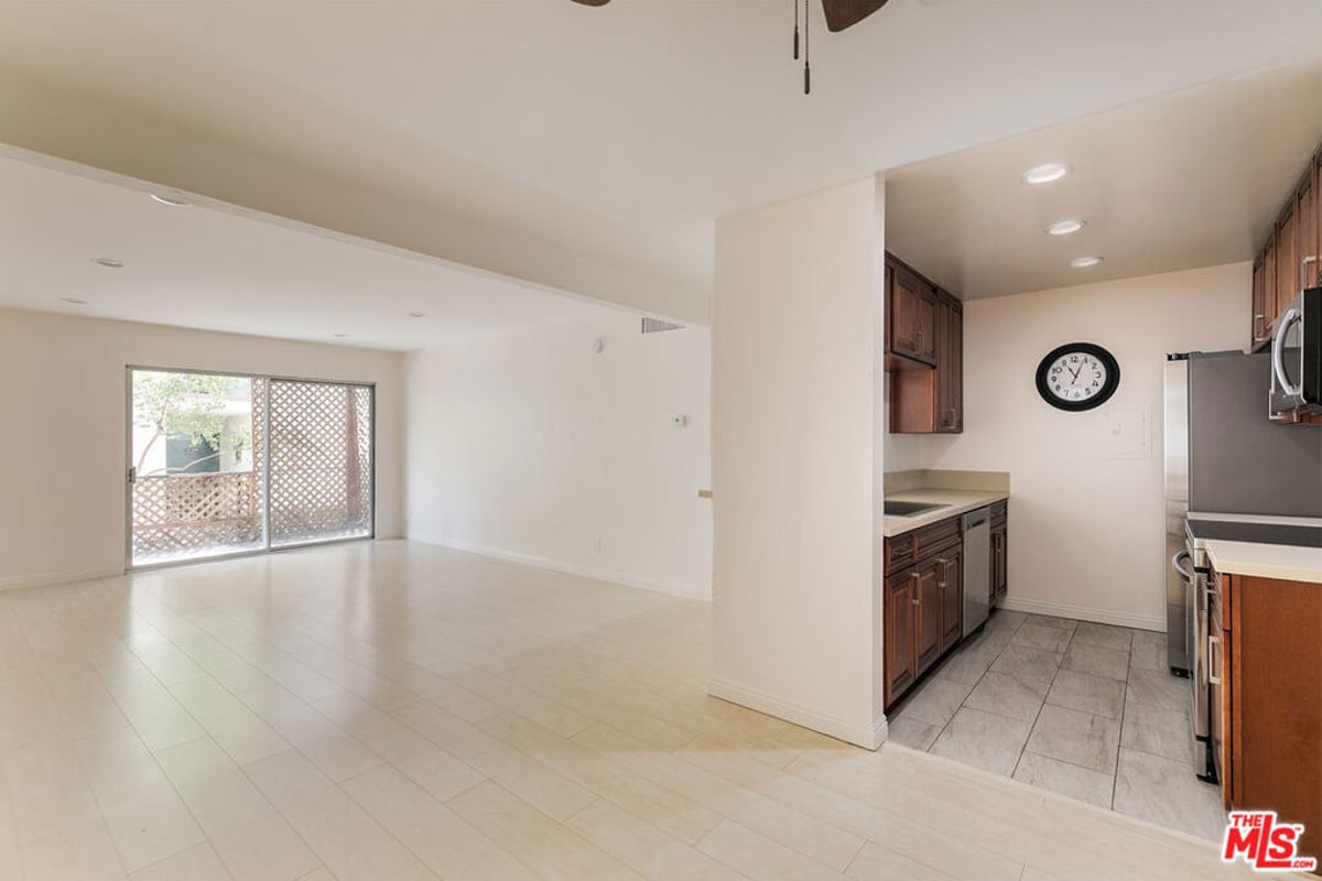5460 White Oak Avenue K103, Encino, CA 91316 — photo 1 of 18