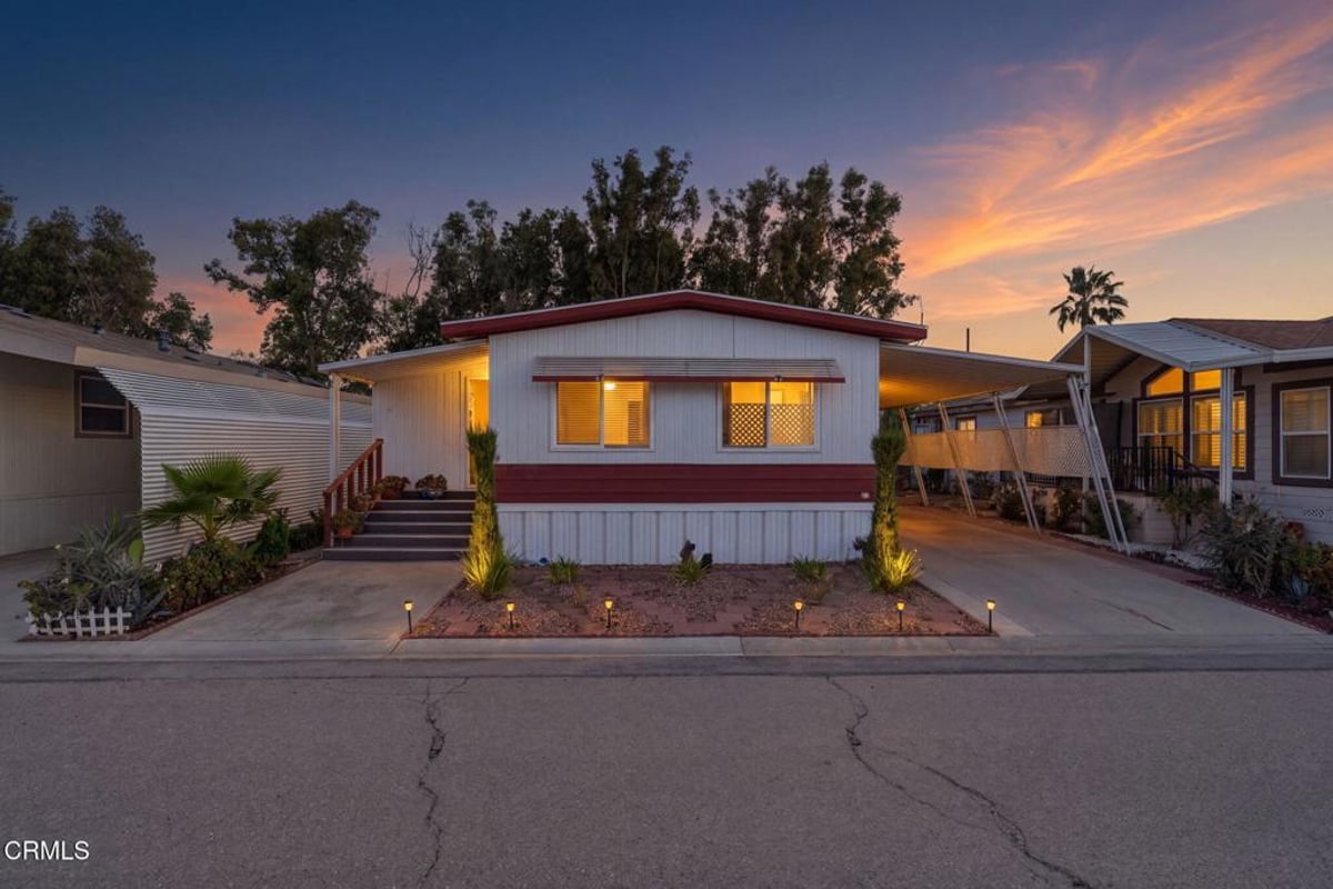 1150 Ventura Boulevard SPC 127, Camarillo, CA 93010 — photo 1 of 14