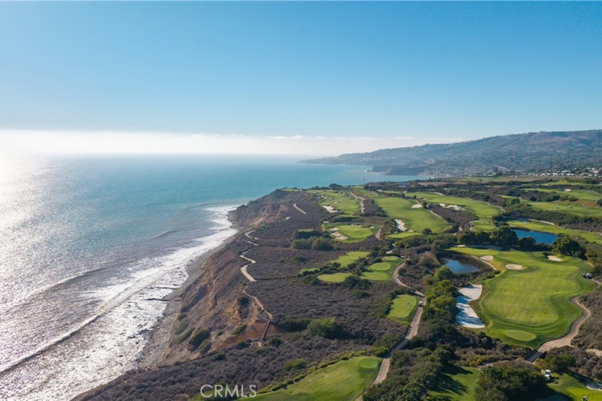 3200 La Rotonda 415, Rancho Palos Verdes, CA 90275 — photo 1 of 38