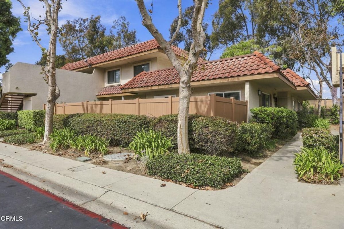 596 Melville Lane, Ventura, CA 93003 — photo 1 of 28