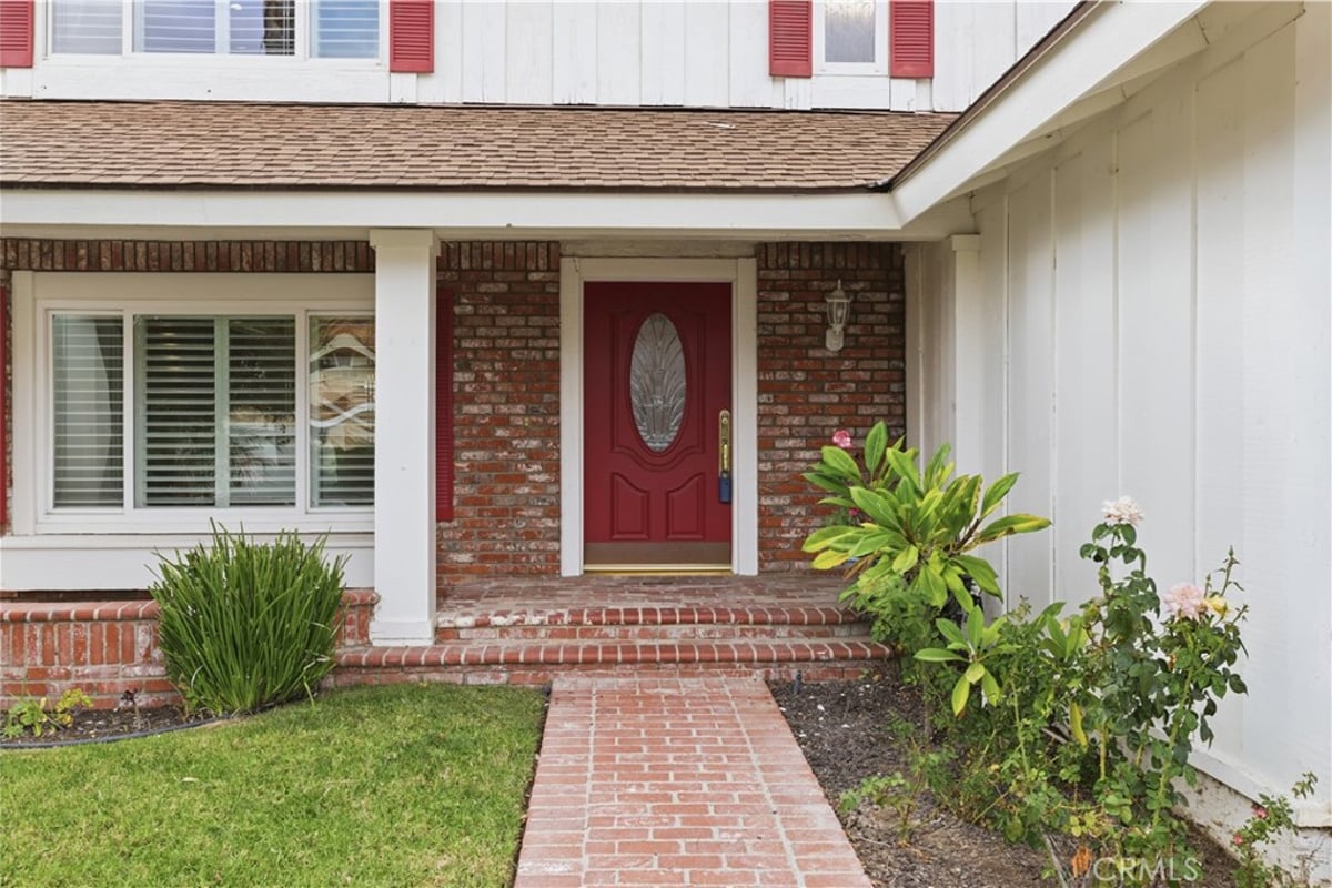 3375 Hidden Creek, Thousand Oaks, CA 91360 — photo 1 of 35