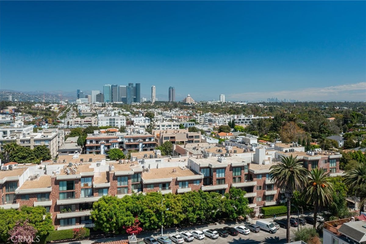 1880 Veteran Avenue 306, Los Angeles, CA 90025 — photo 1 of 22