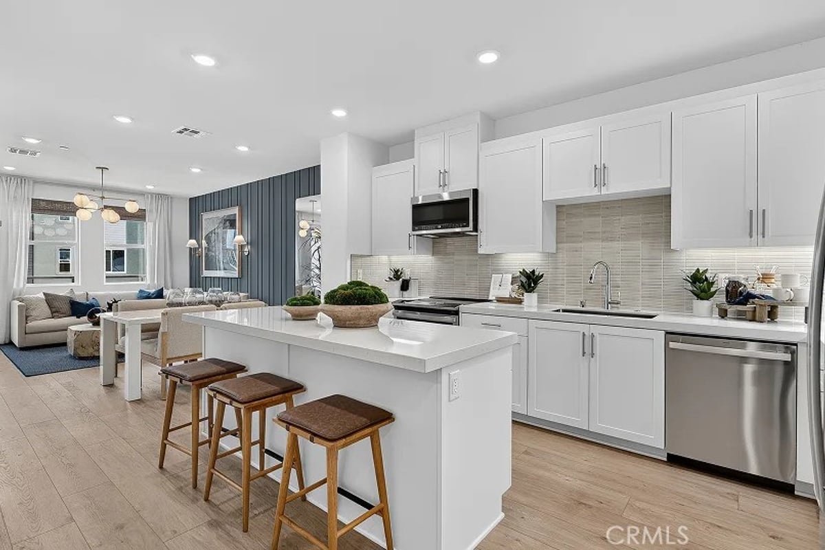 500 Park Drive 114, Carson, CA 90745 — photo 1 of 26