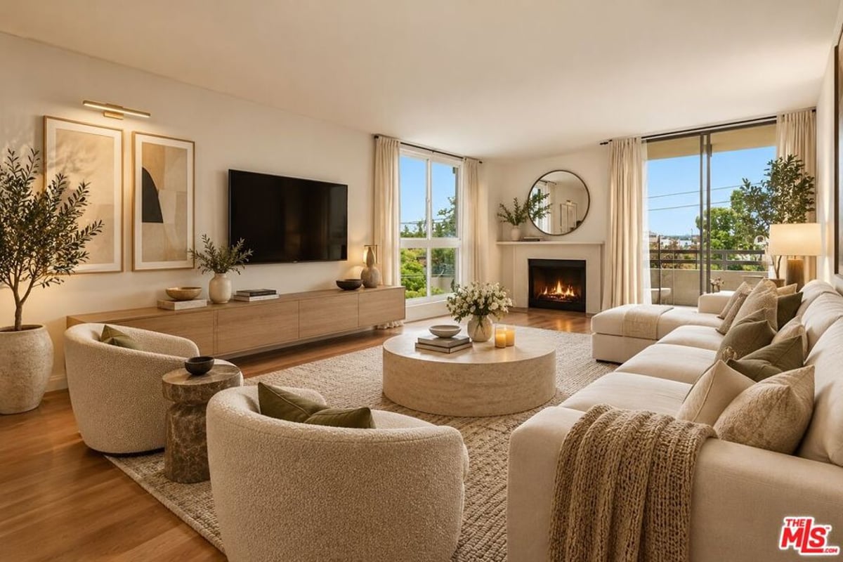 911 N Kings Road 310, West Hollywood, CA 90069 — photo 1 of 23
