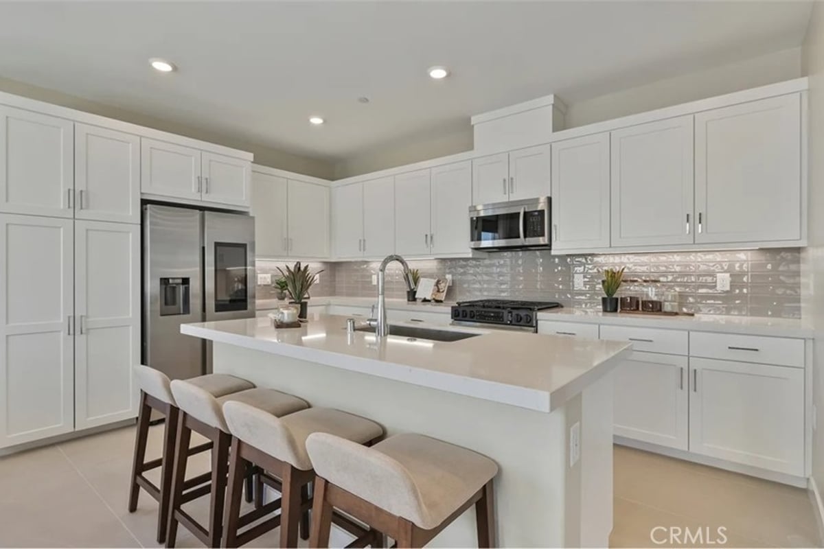 27451 Novella Lane, Valencia, CA 91381 — photo 1 of 24