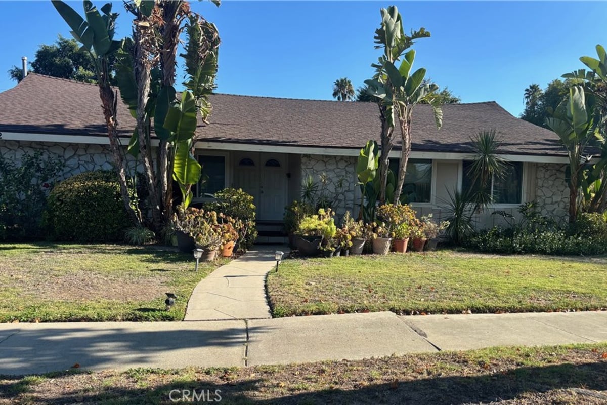 16642 Dearborn, North Hills, CA 91343 — photo 1 of 1