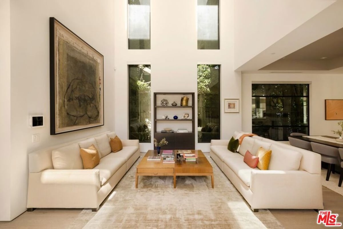 844 N Harper Avenue, Los Angeles, CA 90046 — photo 1 of 32