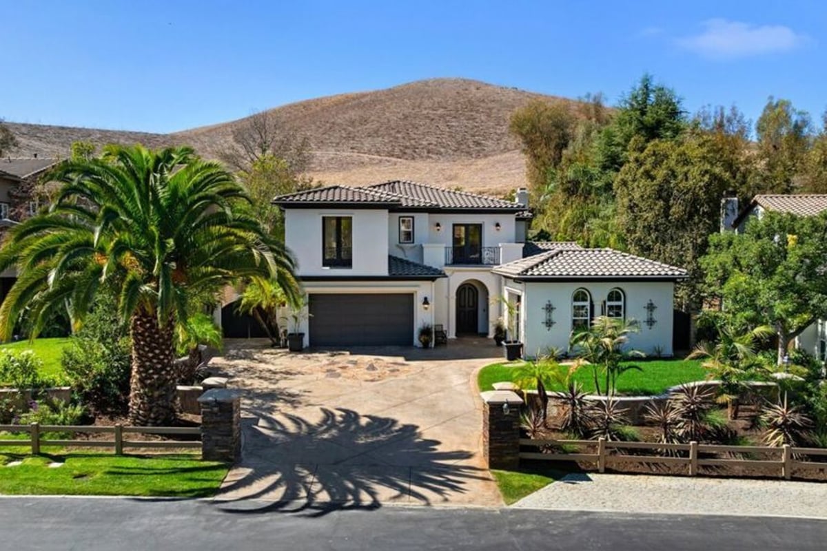 367 Loire Valley Drive, Simi Valley, CA 93065 — photo 1 of 47