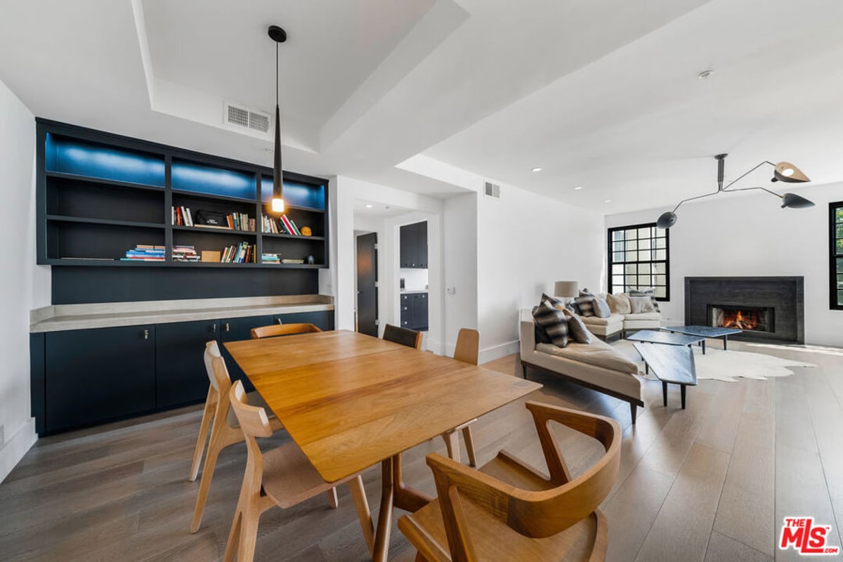 960 N Doheny Drive 301, West Hollywood, CA 90069 — photo 1 of 43