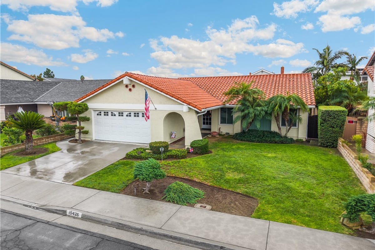 15426 Weeks, Whittier, CA 90604 — photo 1 of 42