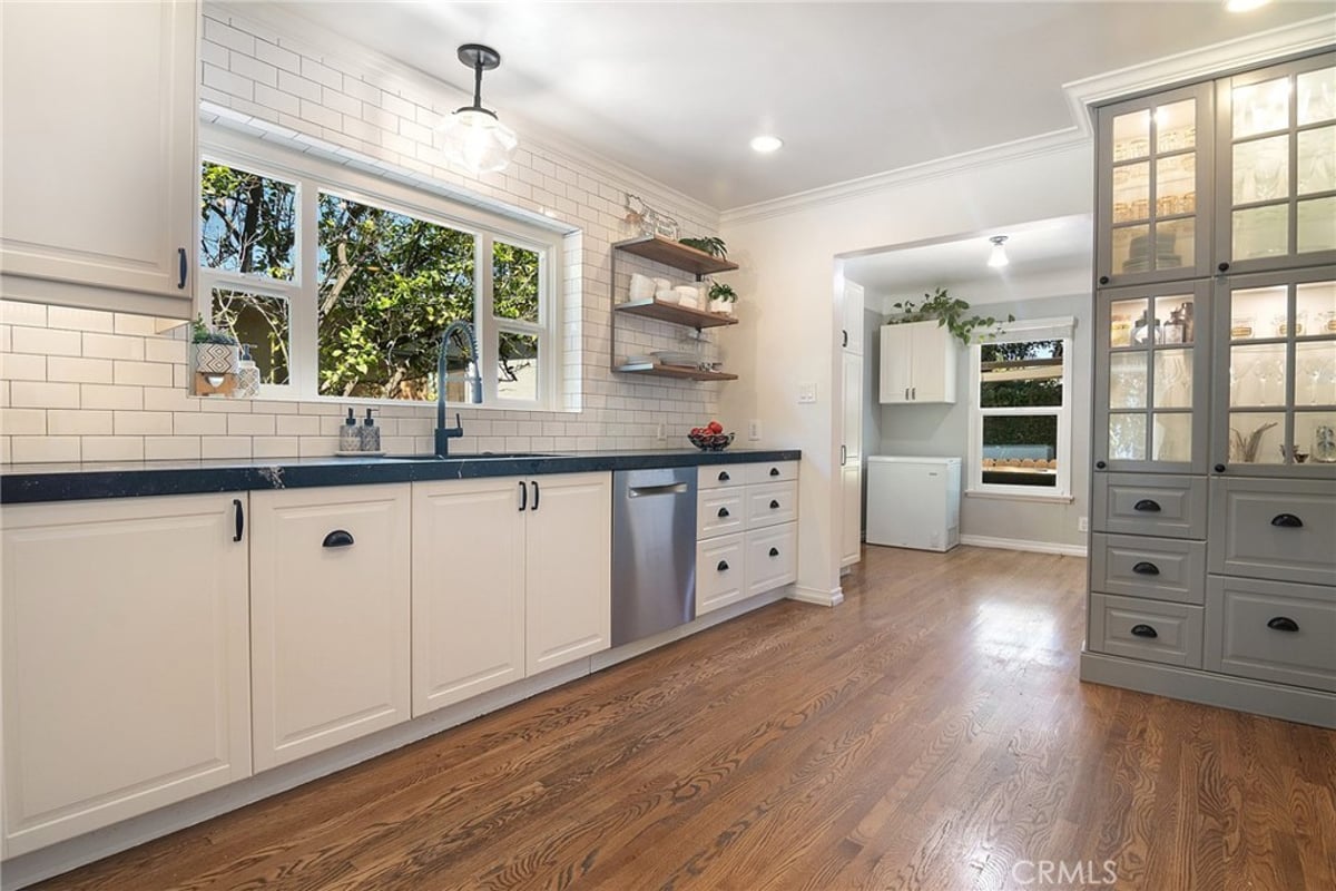 10703 Collins Street, North Hollywood, CA 91601 — photo 1 of 30