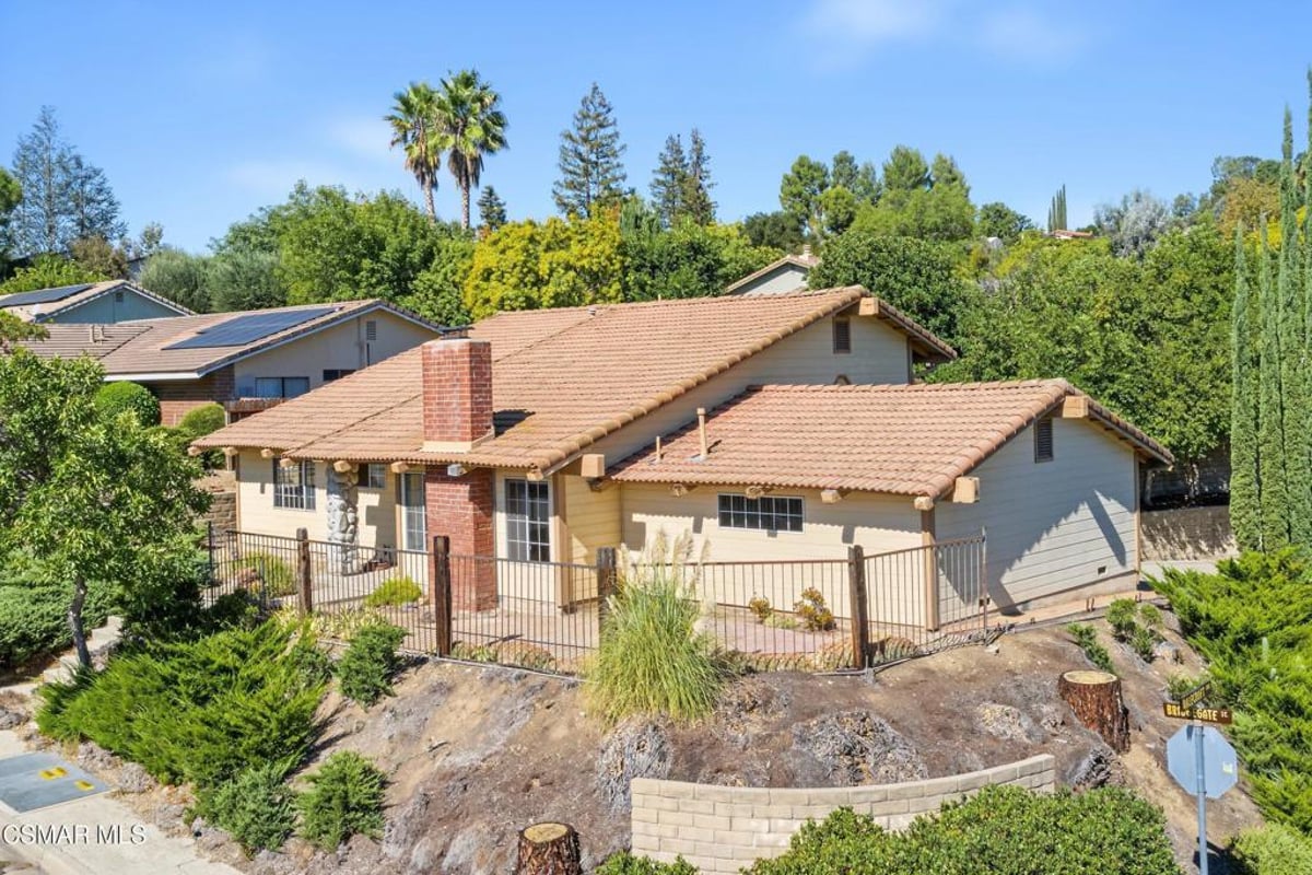 1635 Bridgegate Street, Westlake Village, CA 91361 — photo 1 of 70