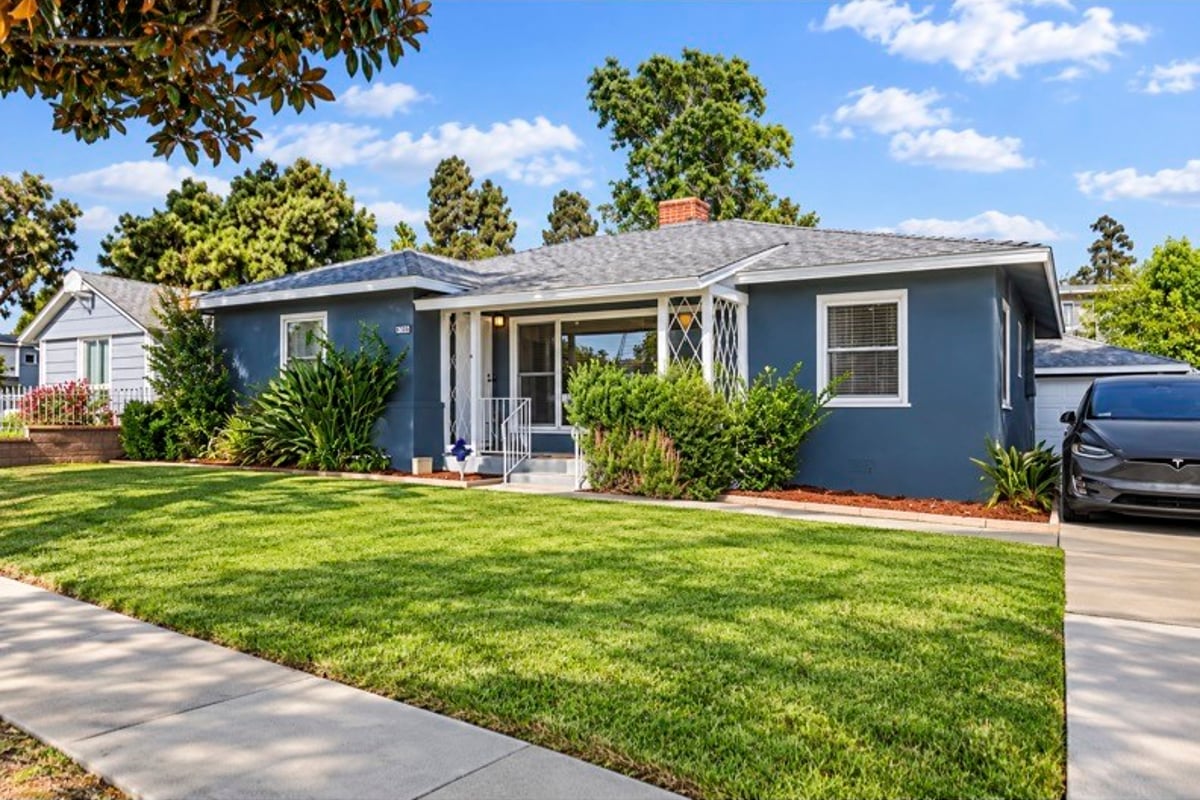 9306 S 10th, Inglewood, CA 90305 — photo 1 of 35
