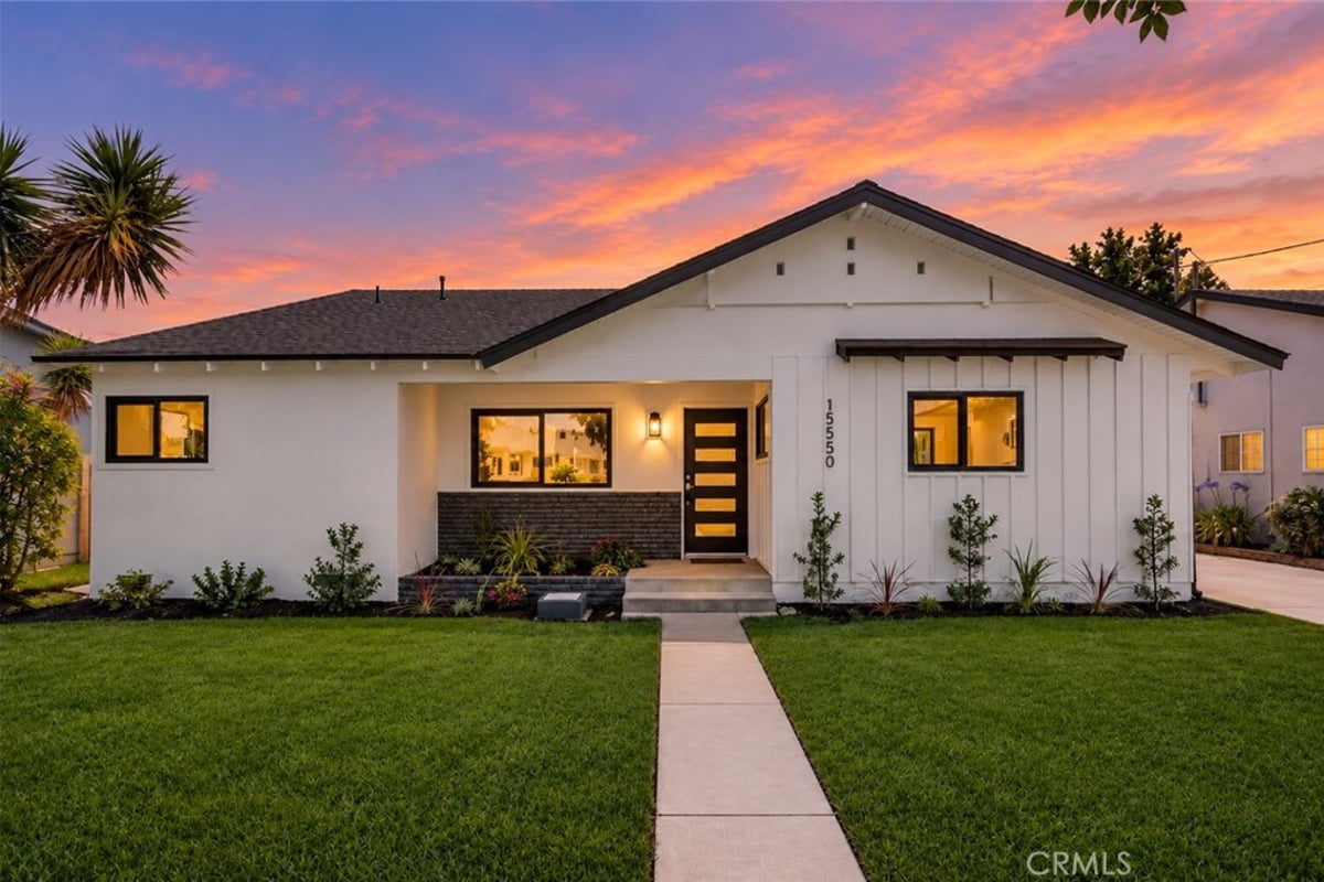 15550 Otsego Street, Encino, CA 91436 — photo 1 of 22