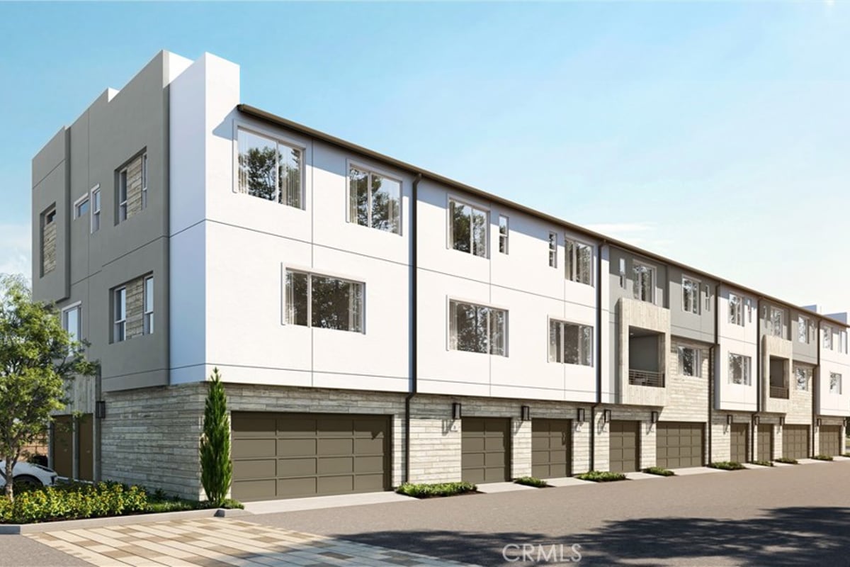 2653 Durfee Avenue Unit #J, El Monte, CA 91732 — photo 1 of 2