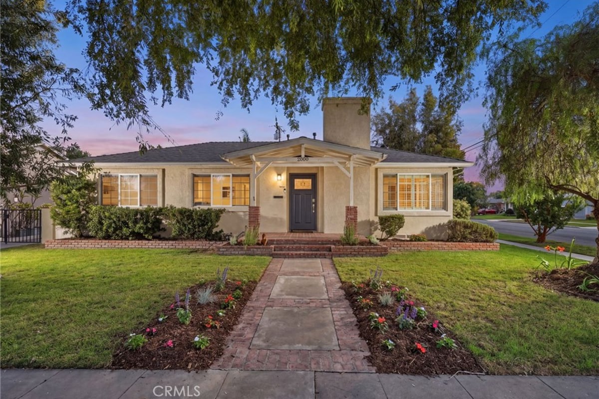 2000 Tevis, Long Beach, CA 90815 — photo 1 of 37
