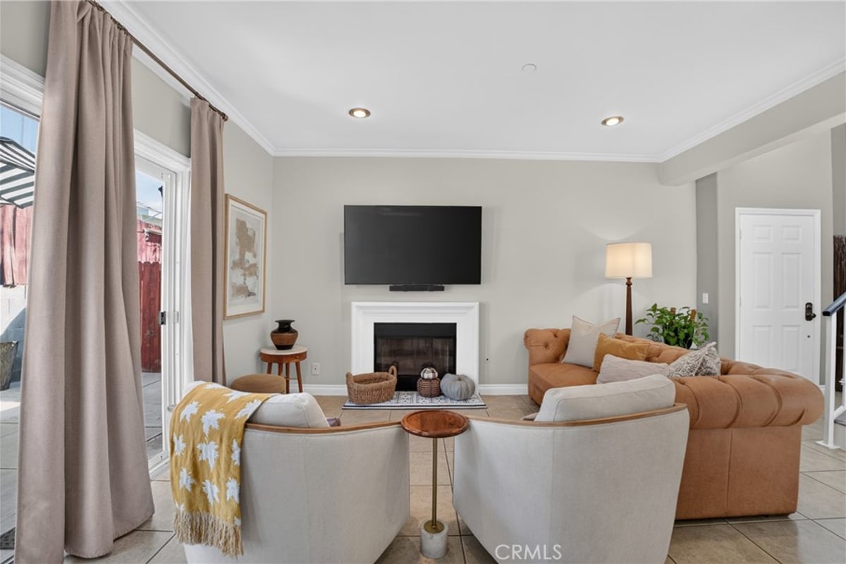 13421 Hubbard Street 122, Sylmar, CA 91342 — photo 1 of 45