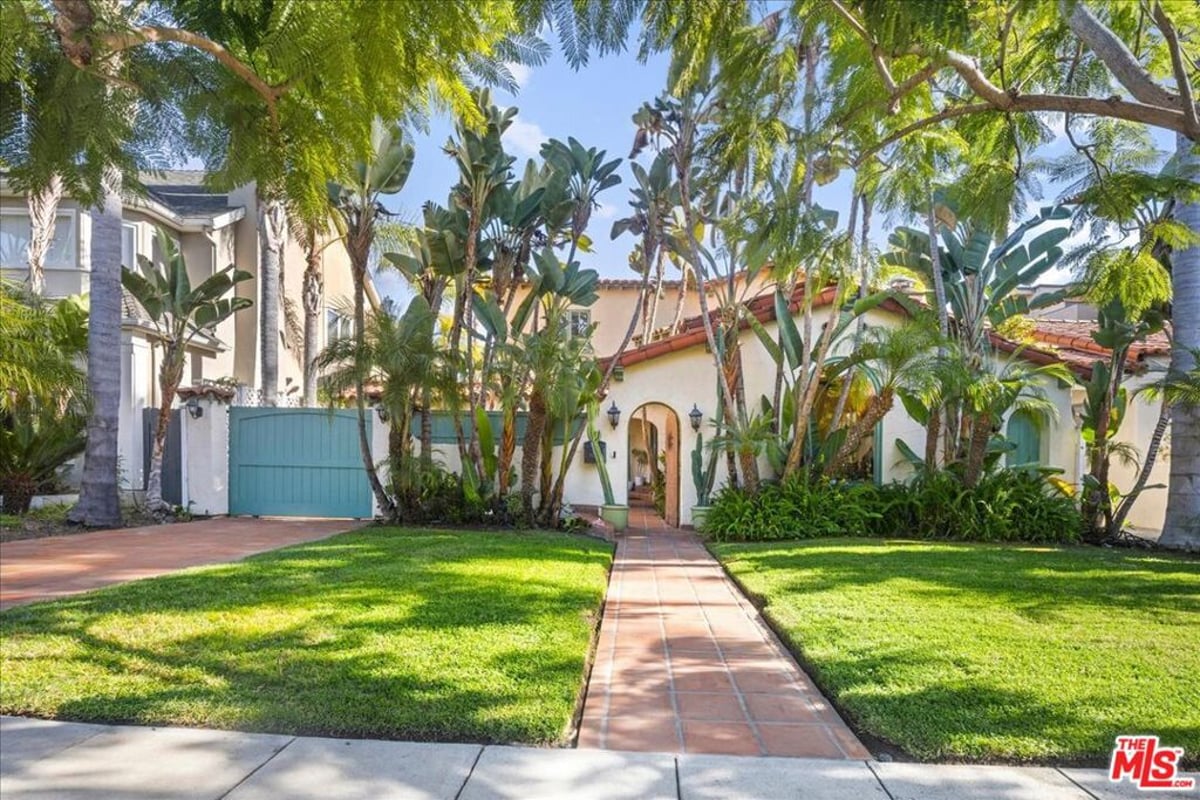 10388 Keswick Avenue, Los Angeles, CA 90064 — photo 1 of 58
