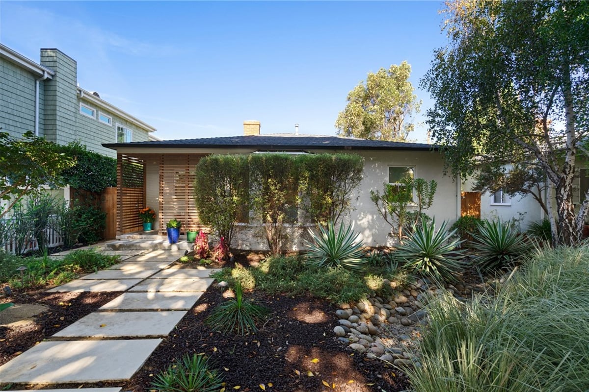 1343 Grant, Santa Monica, CA 90405 — photo 1 of 24