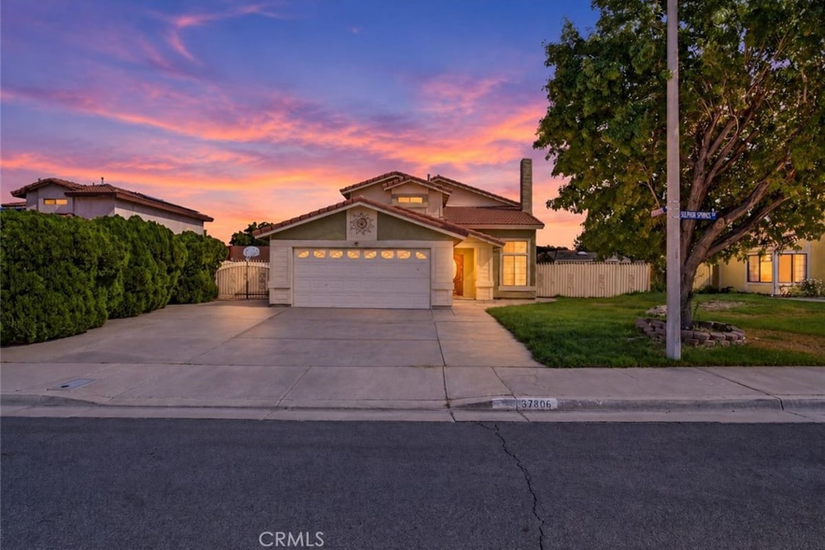 37806 Sulphur Springs Road, Palmdale, CA 93552 — photo 1 of 42