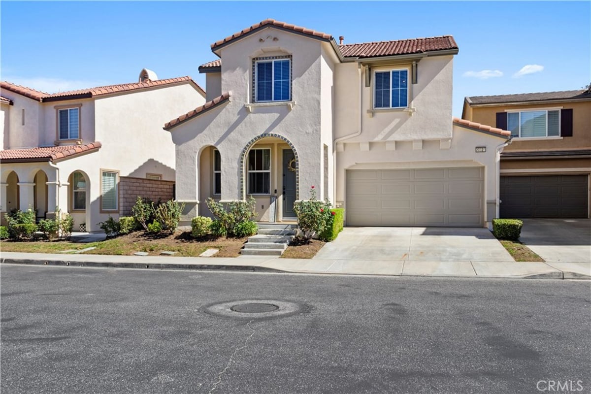 28921 Mirada Circulo, Valencia, CA 91354 — photo 1 of 37