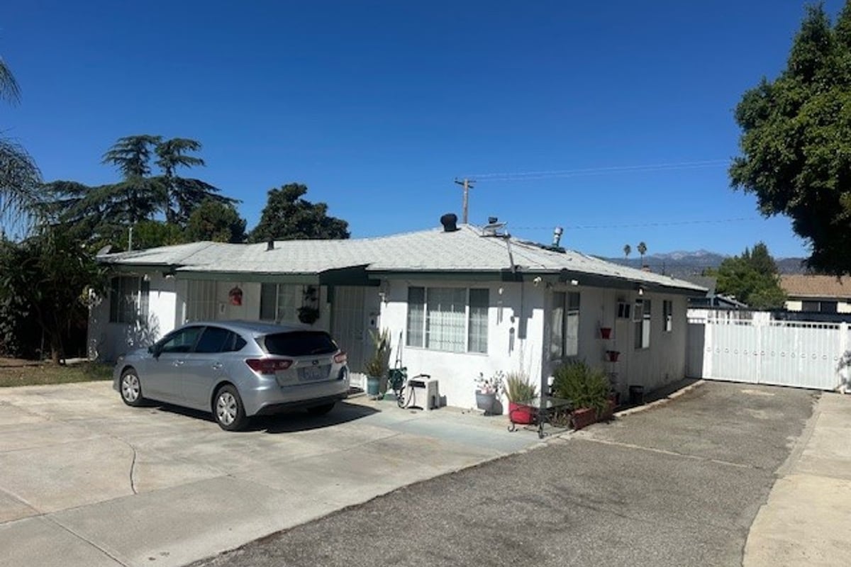 1021 E Badillo, Covina, CA 91724 — photo 1 of 3